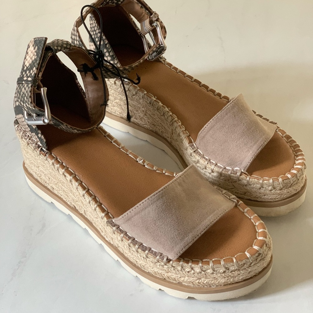 Cute espadrilles